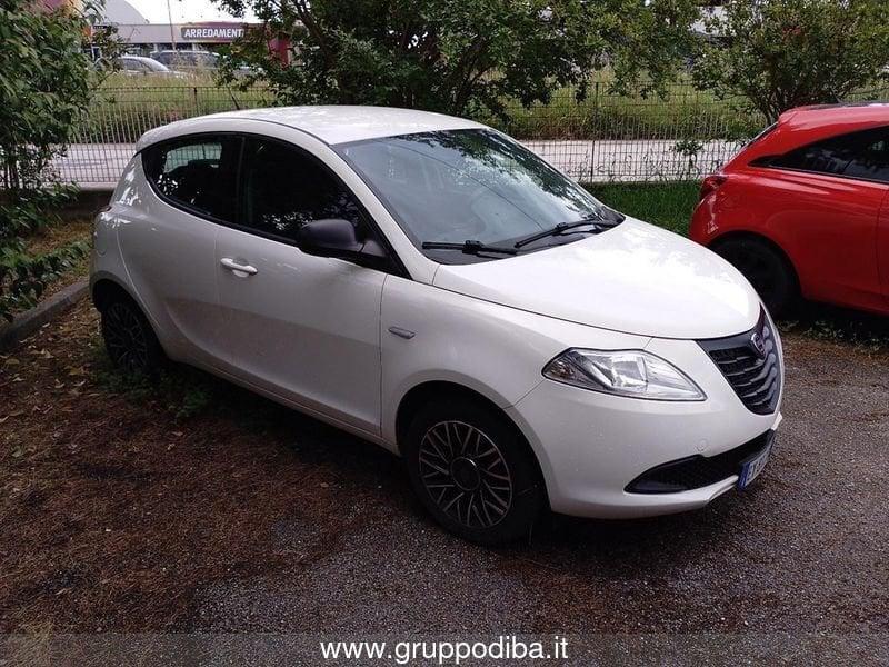 Lancia Ypsilon III 2011 Benzina 0.9 t.air S MomoDesign s&s 85cv dfn E6