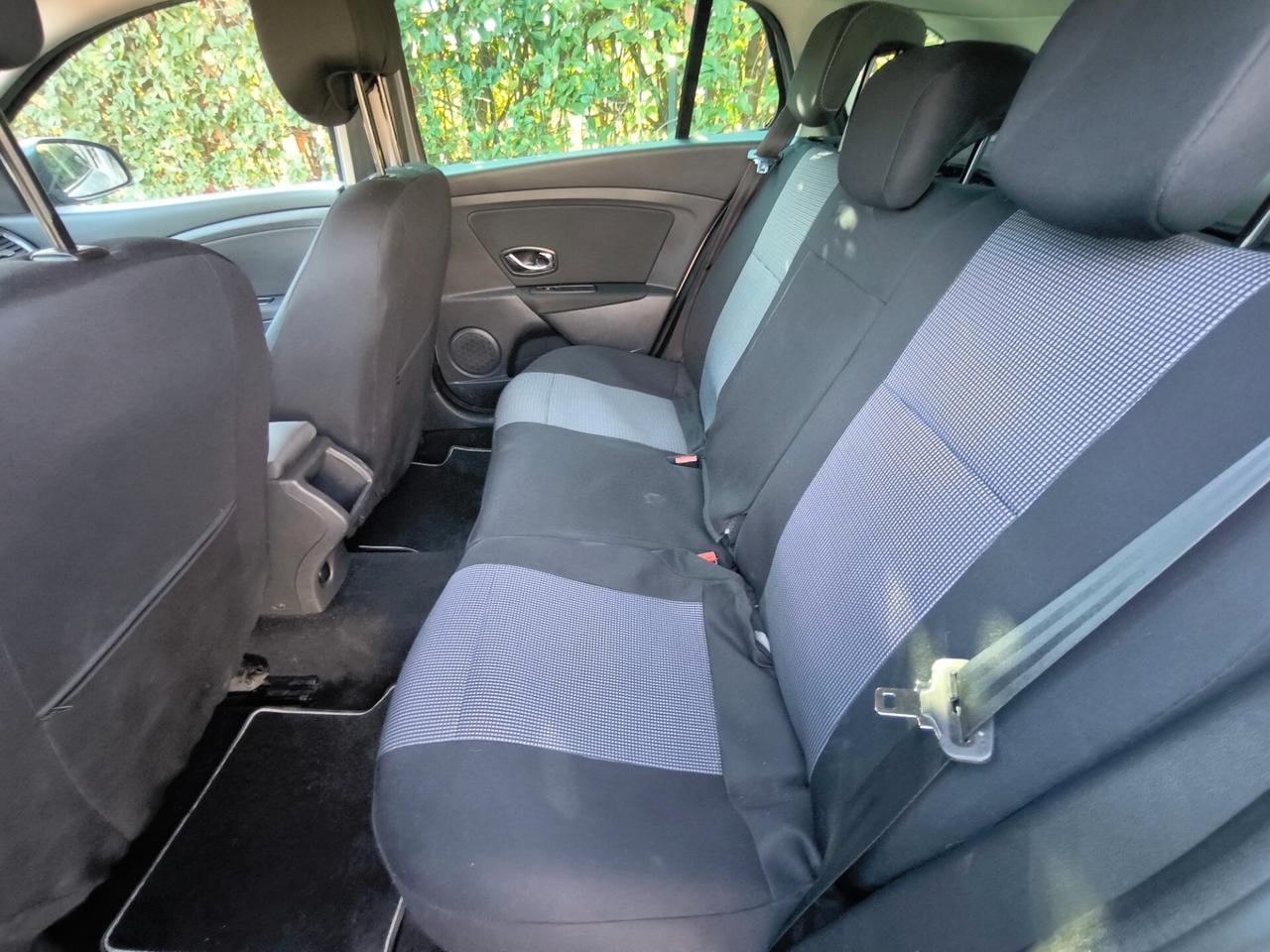 RENAULT MEGANE SW 1,5 DCI – EURO 6-OK NEOPATENTATI