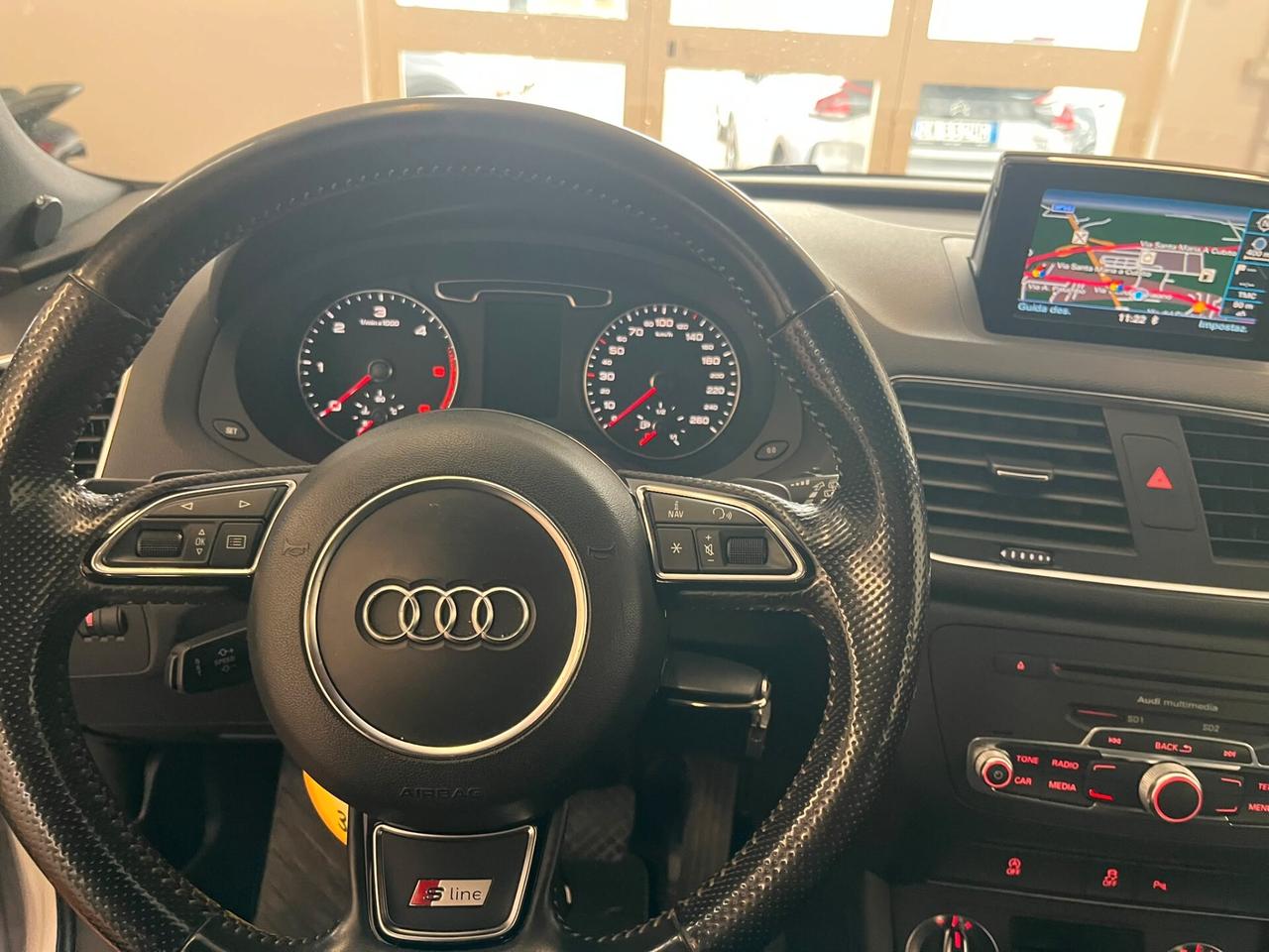 Audi Q3 2.0 TDI 177 CV quattro S tronic Line Edition