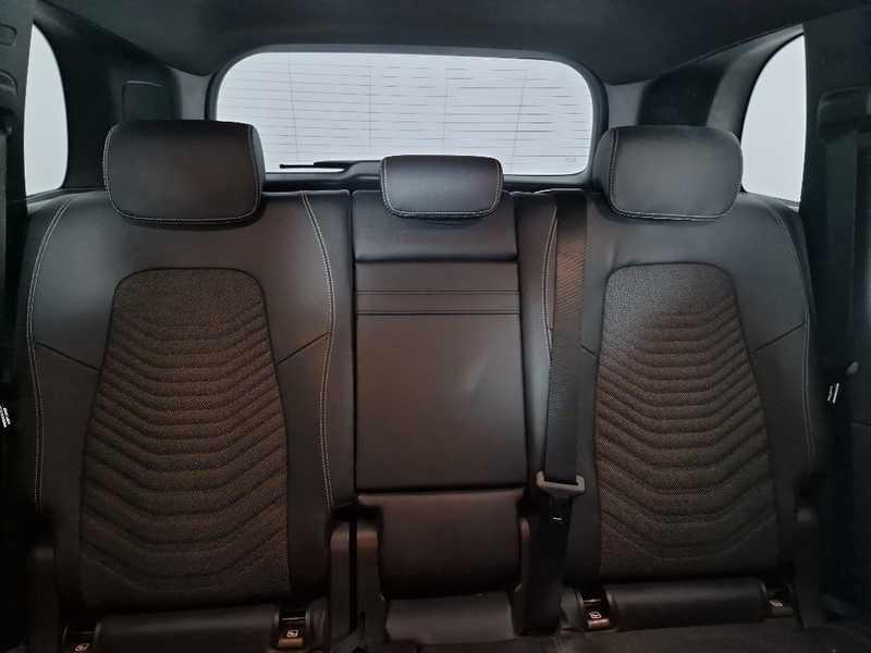 MERCEDES-BENZ GLB 200 d Automatic 4MATIC Business Extra