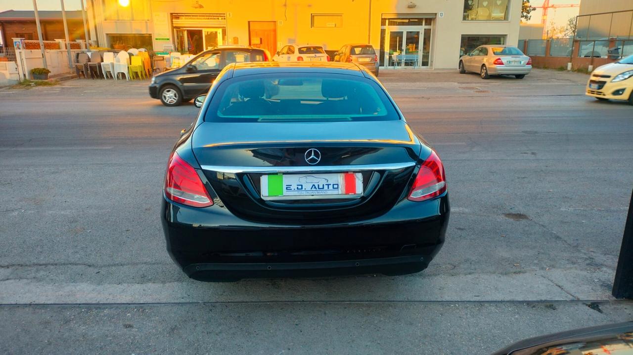 Mercedes-benz C 200 d Auto Premium