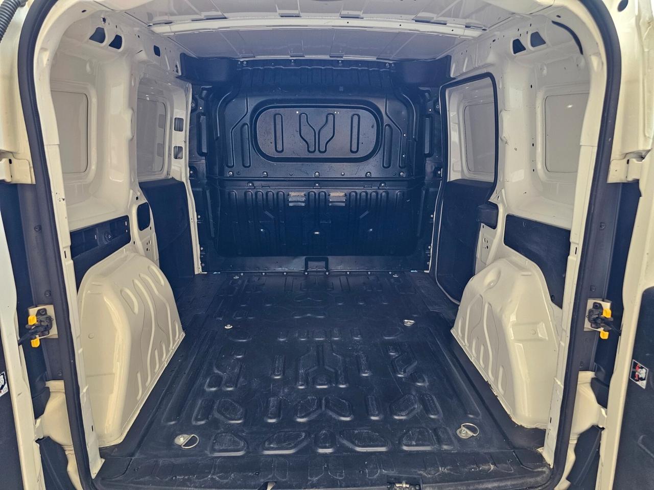 Fiat Doblo Doblò 1.6 MJT 105CV S&S PC-TN Cargo Lounge