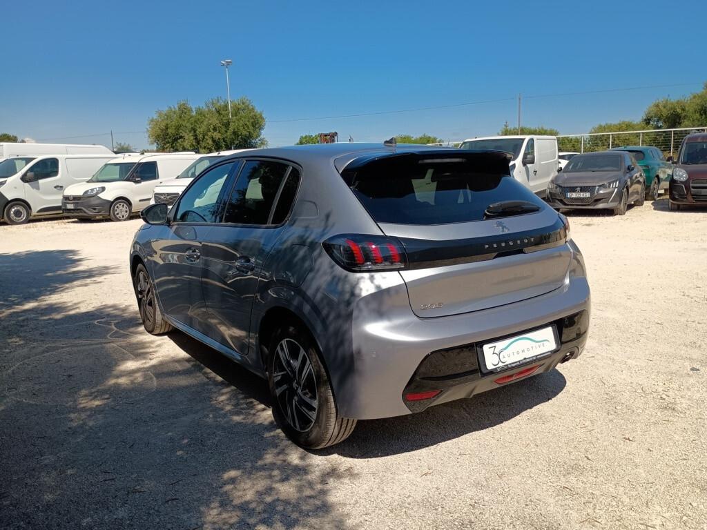 Peugeot 208 1.2 100cv EAT8 5 porte Allure