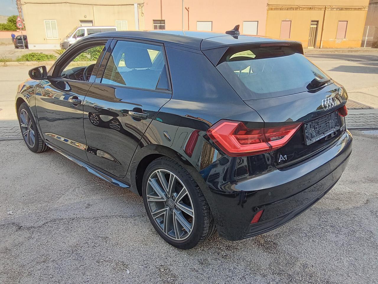 Audi A1 SPB 25 1.0 TFSI 95CV Admired