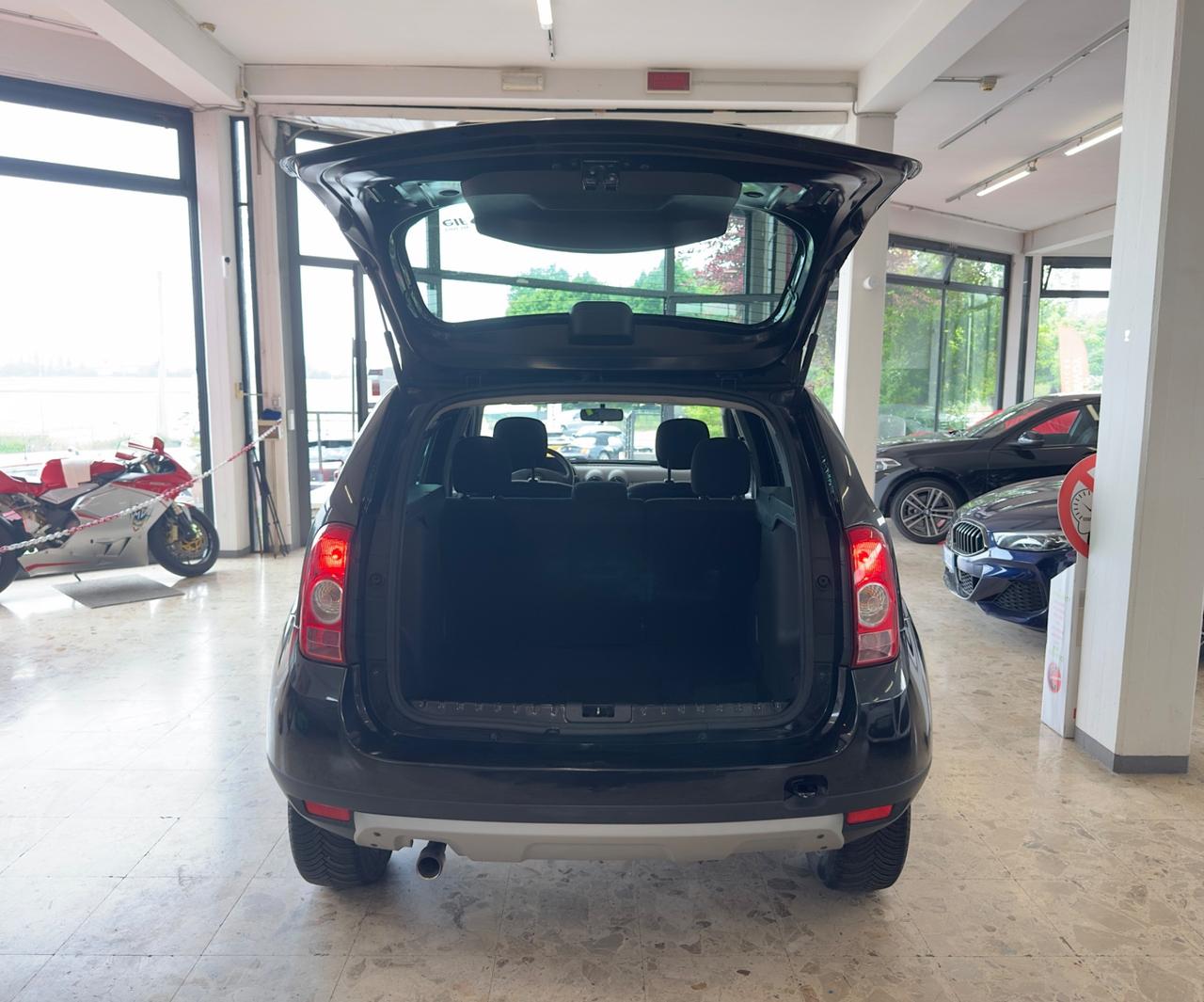 Dacia Duster 1.6 110CV 4x2 GPL Lauréate 02/2012 NEOPATENTATI