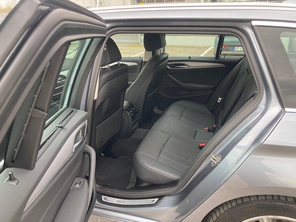 BMW Serie 5 Touring 520 d Mild Hybrid 48V Business Steptronic