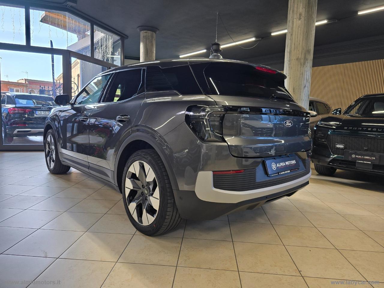 FORD Explorer-E Ext. Range Exp. Prem. 286 CV