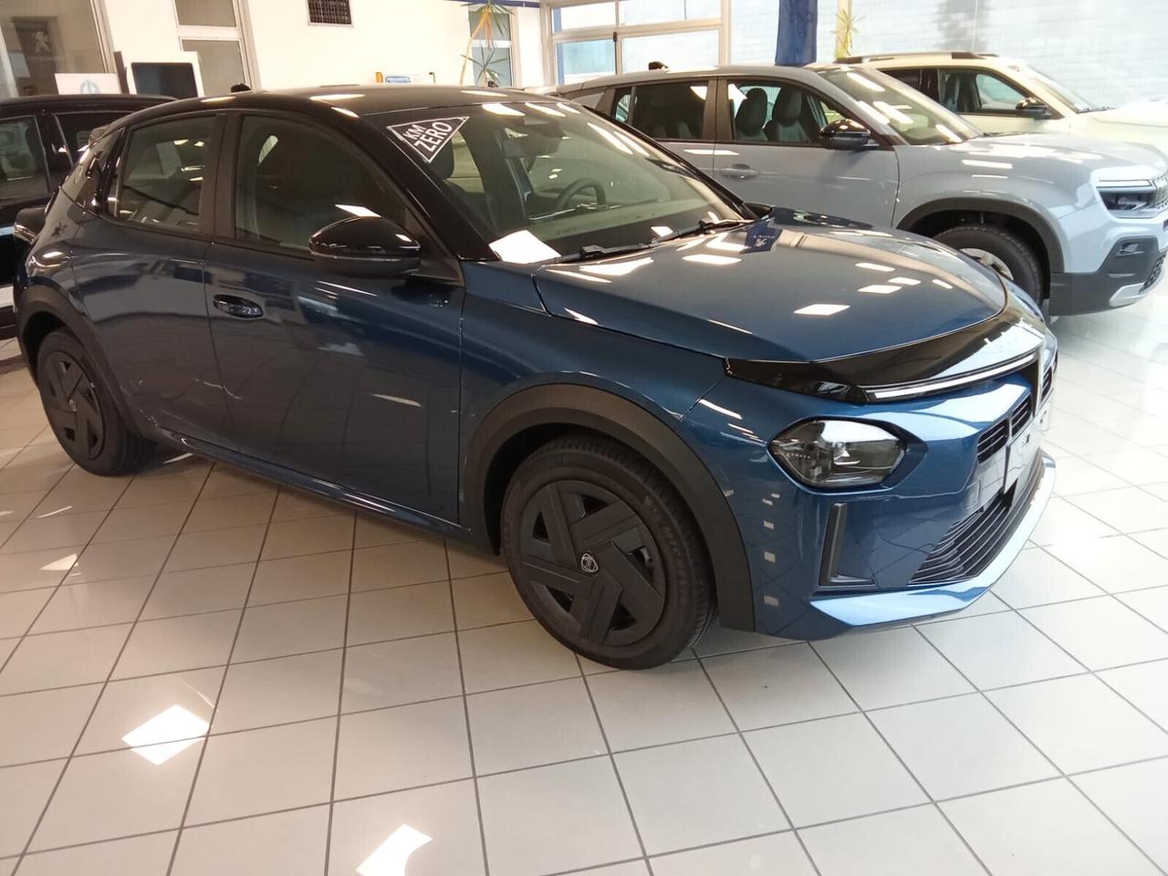 Lancia Ypsilon Hybrid e-DCT