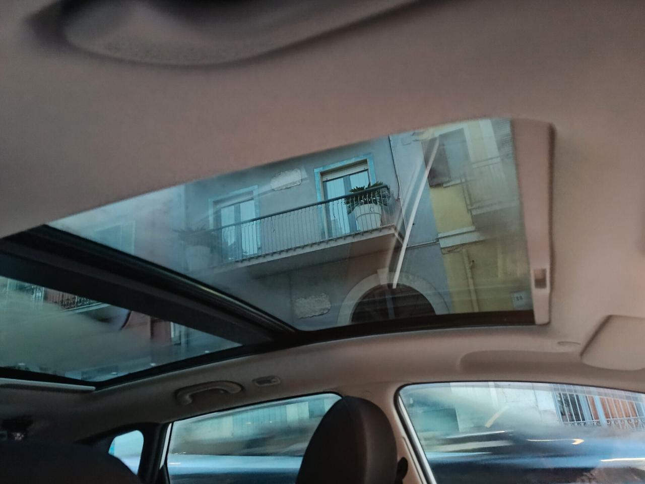 Hyundai iX20 1.4 CRDI 90 CV XPOSSIBLE TETTO APRIBILE FULL