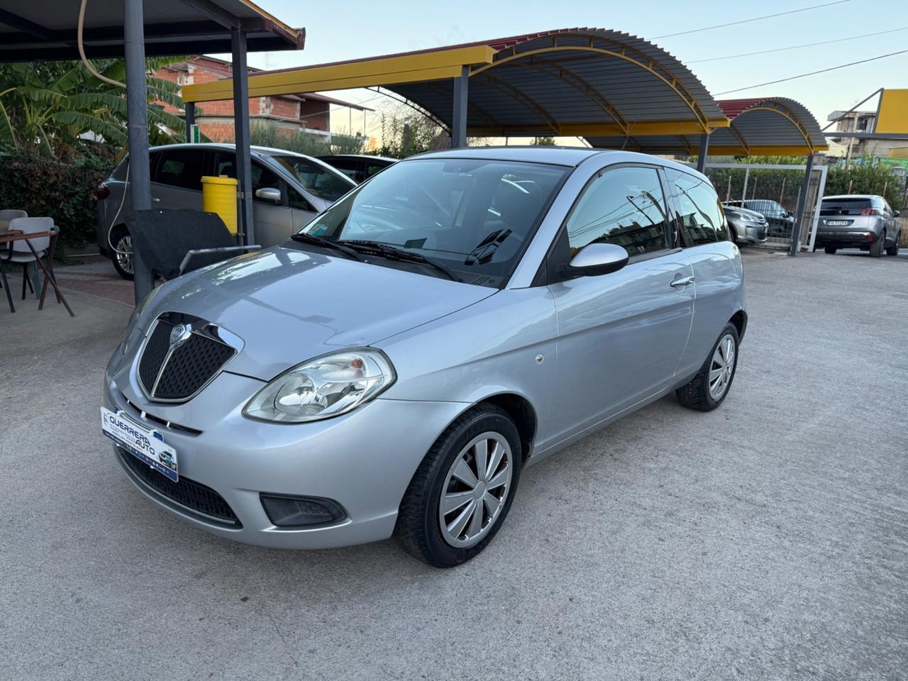 Lancia Ypsilon 1.2 Argento KM CERTIF