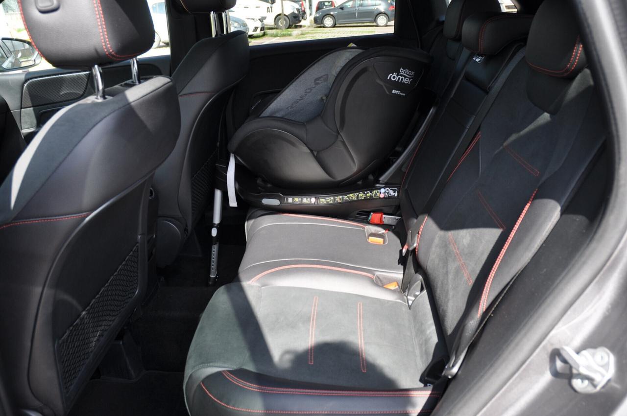 Mercedes-benz B 180 d Automatic Premium AMG