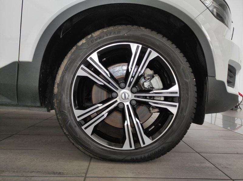 VOLVO XC40 (2017-->) - XC40 T5 Recharge Plug-in Hybrid Inscription