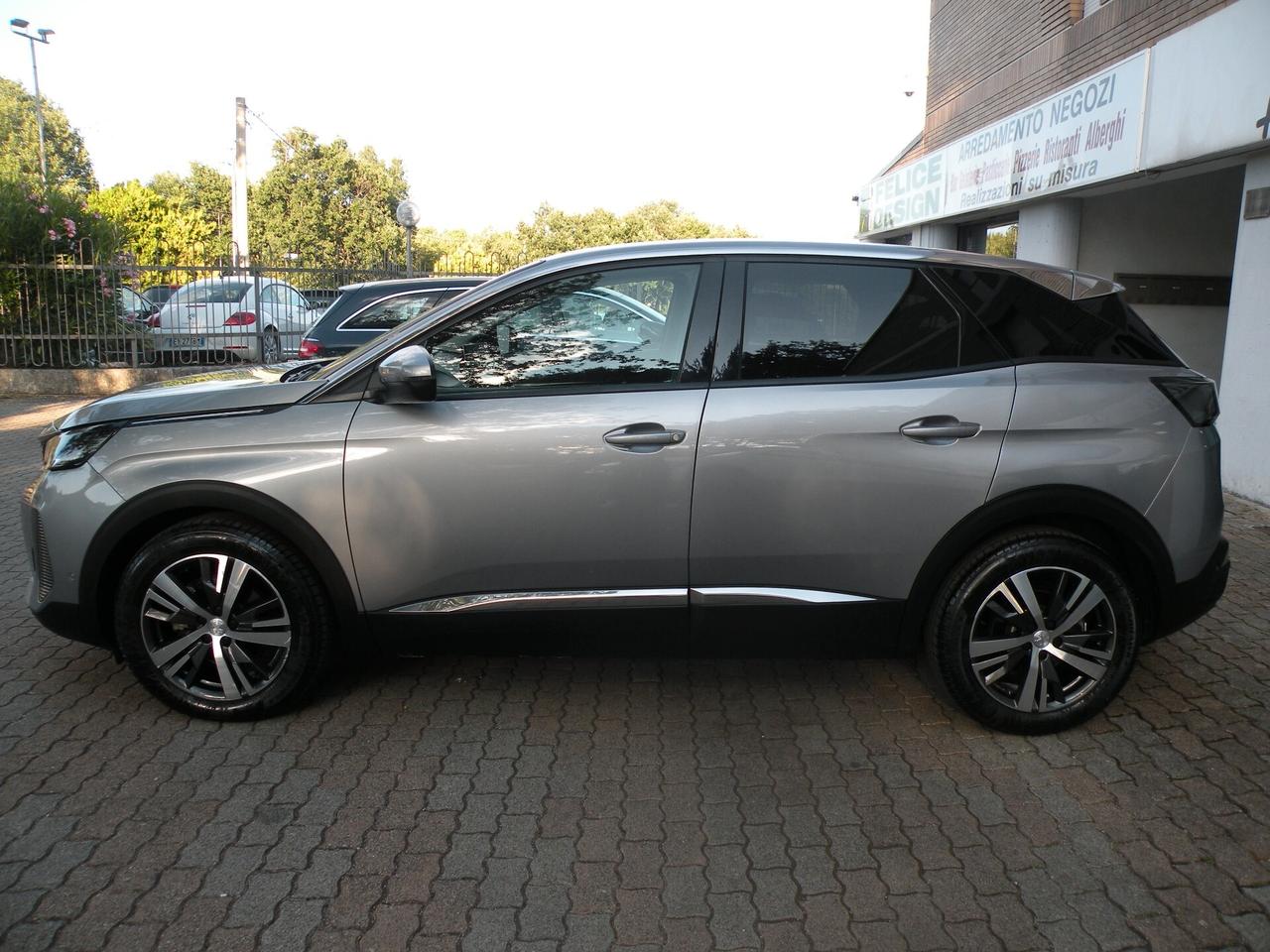 PEUGEOT 3008 1.5 BlueHDi 130CV EAT8 ALLURE 2021