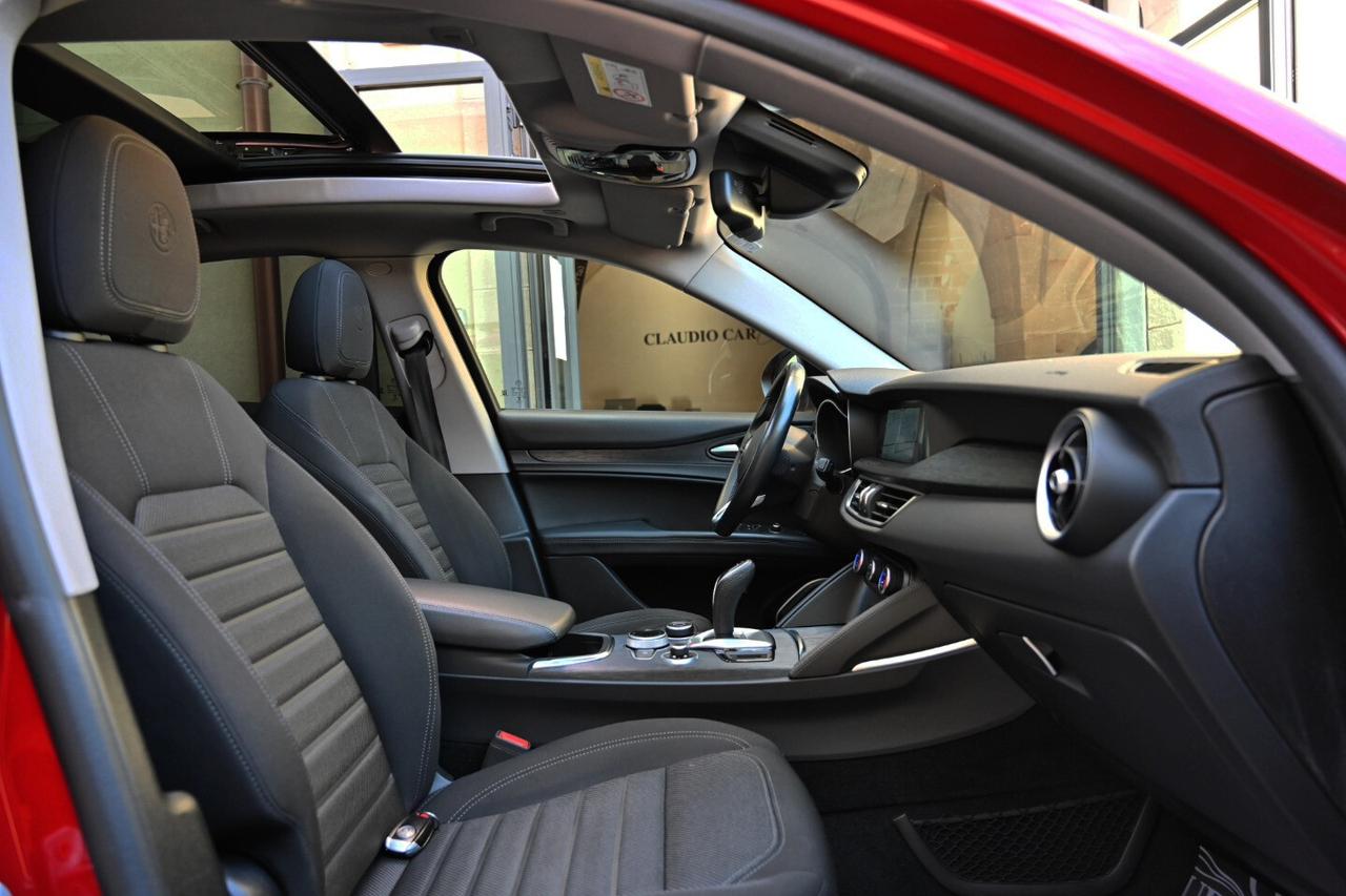 Alfa Romeo Stelvio 190 CV AT8 Q4 Tetto GANCIO