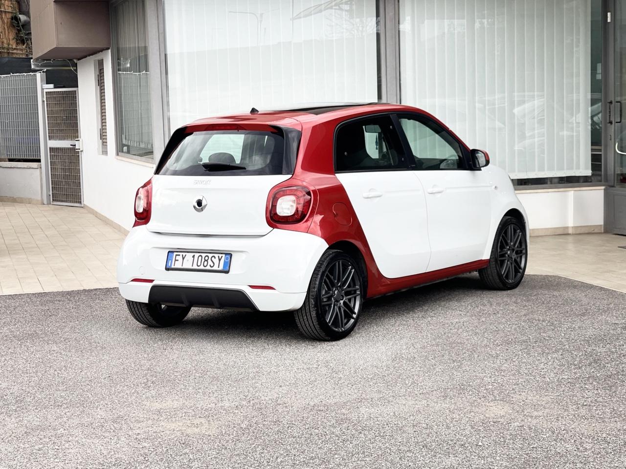 Smart ForFour 1.0 Benzina Brabus Style 109 CV E6 Neo - 2018
