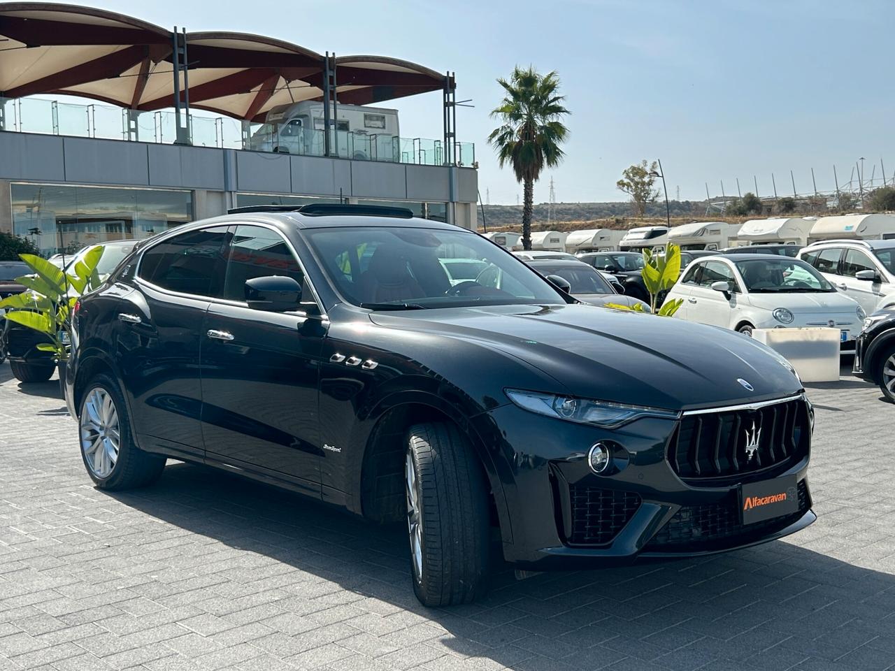 Maserati Levante 3.0 V6 GranSport 275cv auto my19