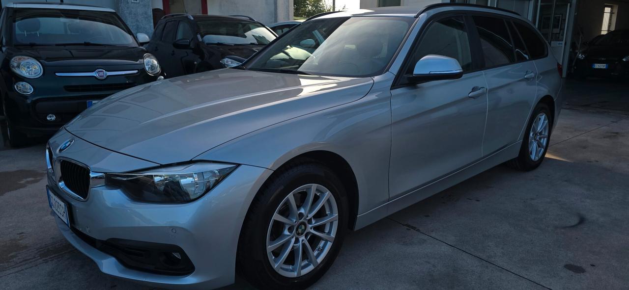 Bmw 318 318d xDrive Touring Business Advantage