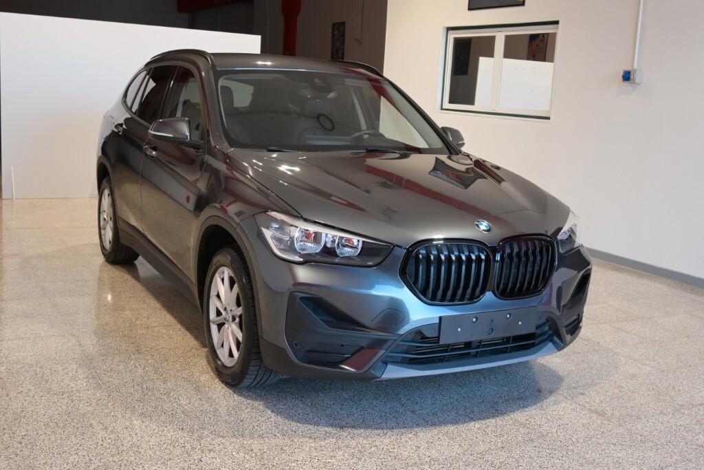 BMW X1 16D 115CV 6M. S-DRIVE BUSINESS ADVANTAGE ( CRUISE - PELLE - NAVI - PARK ASSISTANT - TELECAMERA POST. - CERCHI 17 )