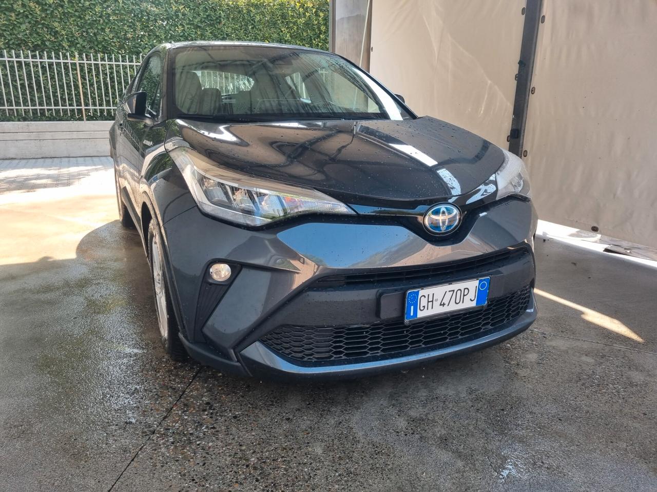 Toyota C-HR 1.8 Hybrid E-CVT Lounge