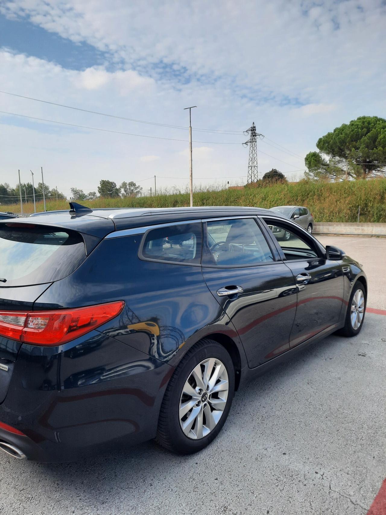 Kia Optima 1.7 CRDi Stop&Go Sportswagon Business Class
