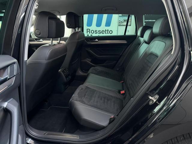 VOLKSWAGEN Passat Variant 2.0 TDI SCR EVO DSG Executive