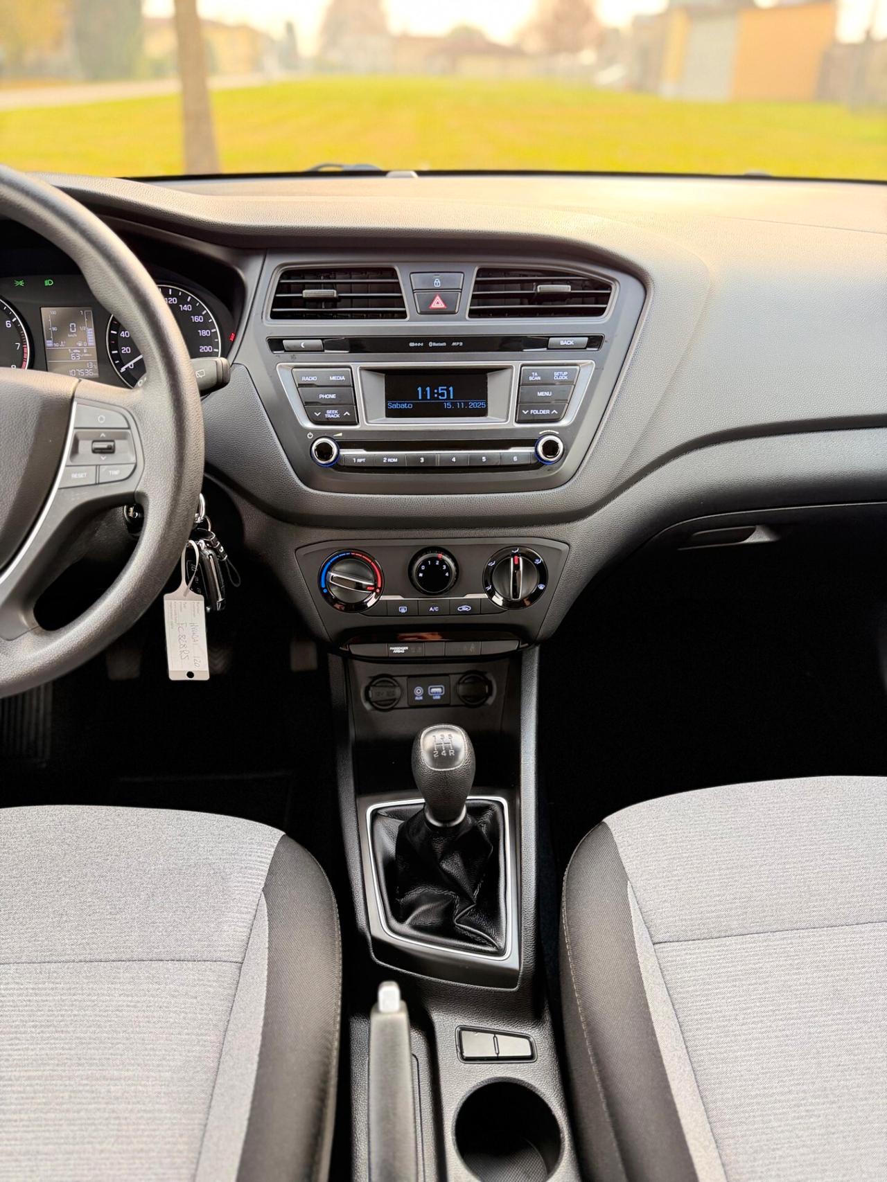 Hyundai i20 1.2 84 CV 5 porte 2016 neopatentati