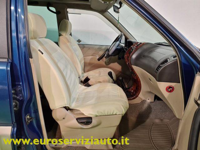 NISSAN Terrano II 2.7 Tdi 3 porte Luxury
