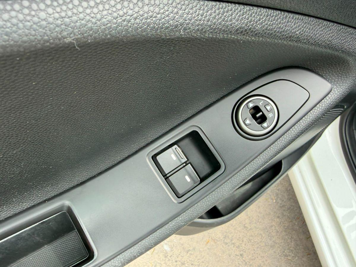 HYUNDAI - i20 - 1.2 5p. Connectline