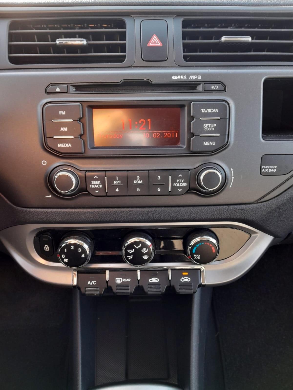 Kia Rio 1.4 td ok neo patentati