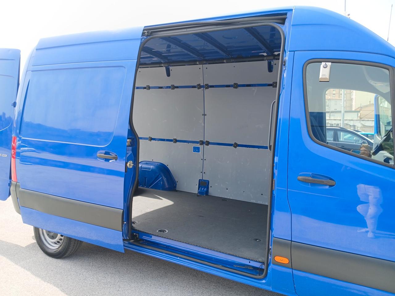 MERCEDES SPRINTER 311 CDI TA PM 2020