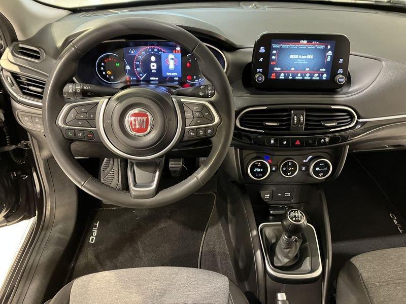 FIAT Tipo 1.6 Mjt S&S SW Cross