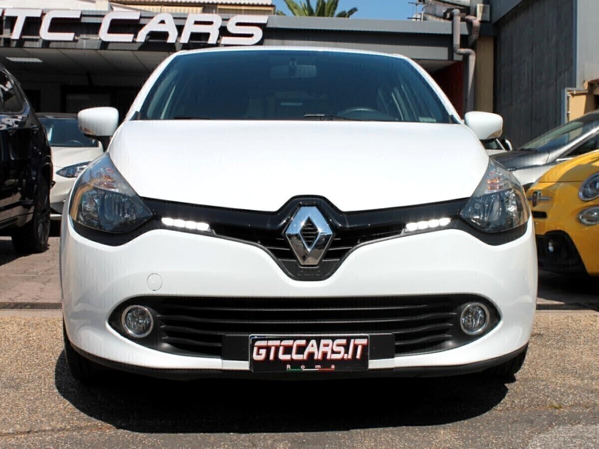 Renault Clio 1.2 Life 75cv E6 Navi PDC Retrocamera FINAZIABILE
