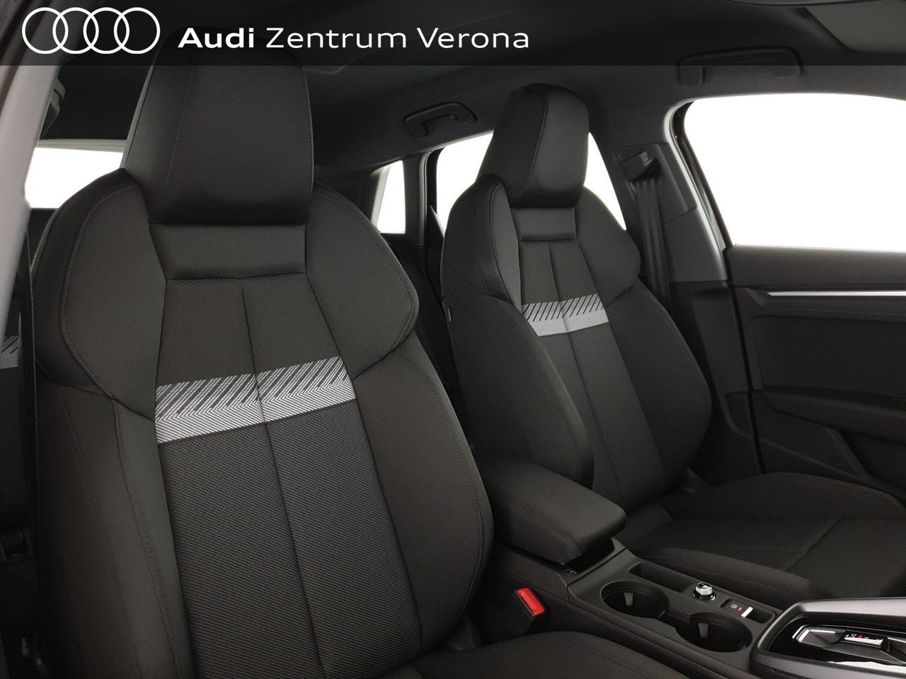 Sportback 40TFSIe 204CV S tronic Business Advanced