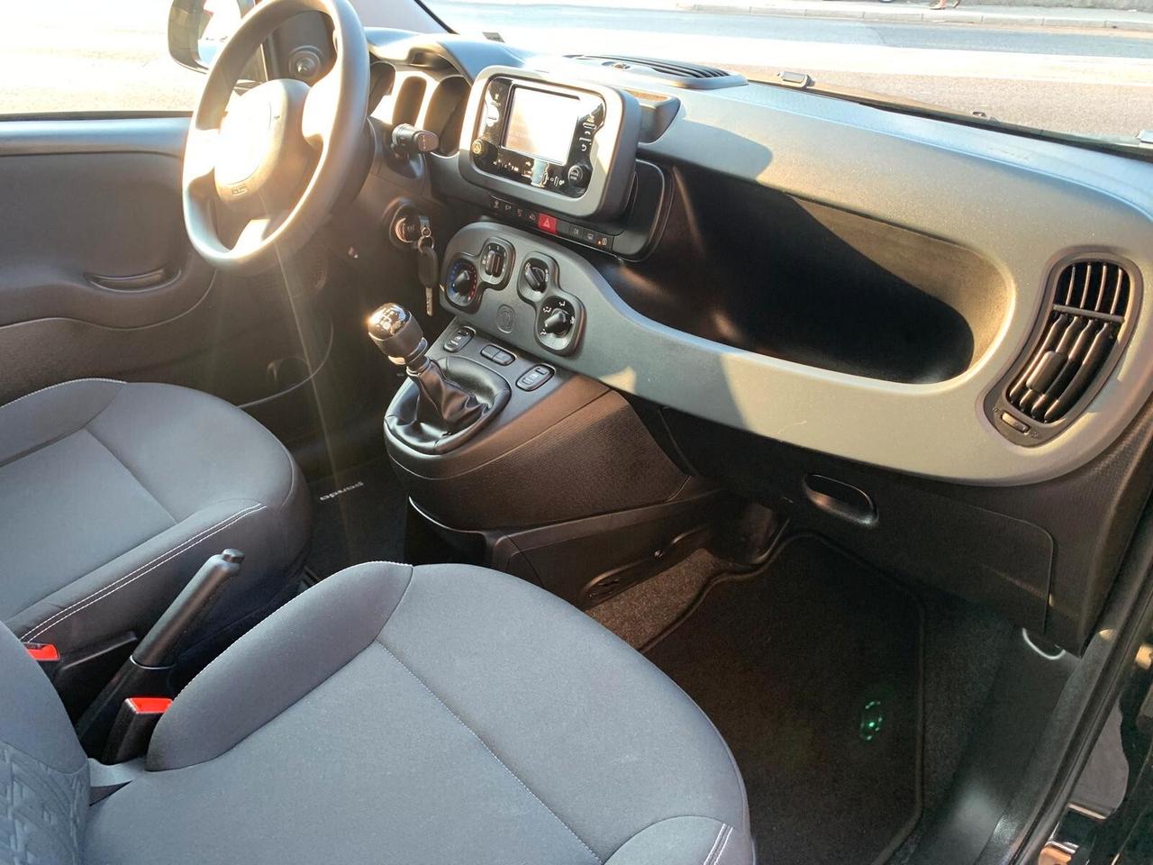 Fiat Panda 1.0 FireFly S&S Hybrid Uniprop. Neopat.