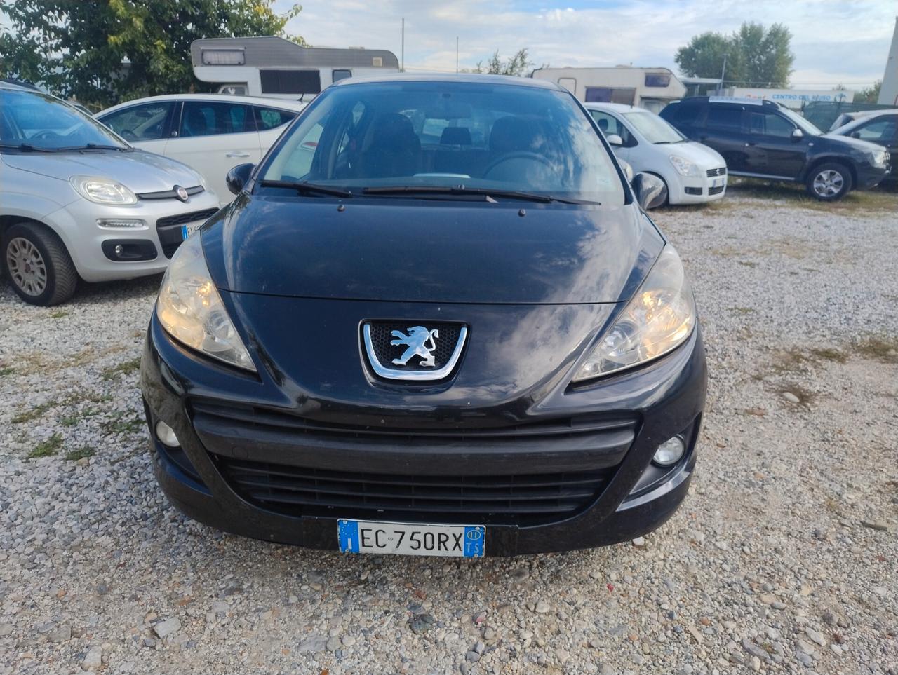 Peugeot 207 1.4 HDi 70CV 3p. Allure