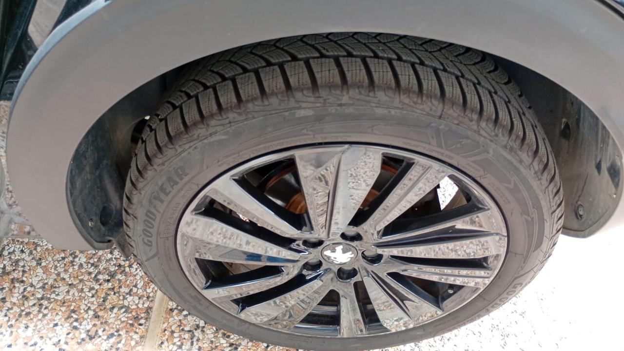 Peugeot 3008 PureTech Turbo 130 S&S EAT8 GT