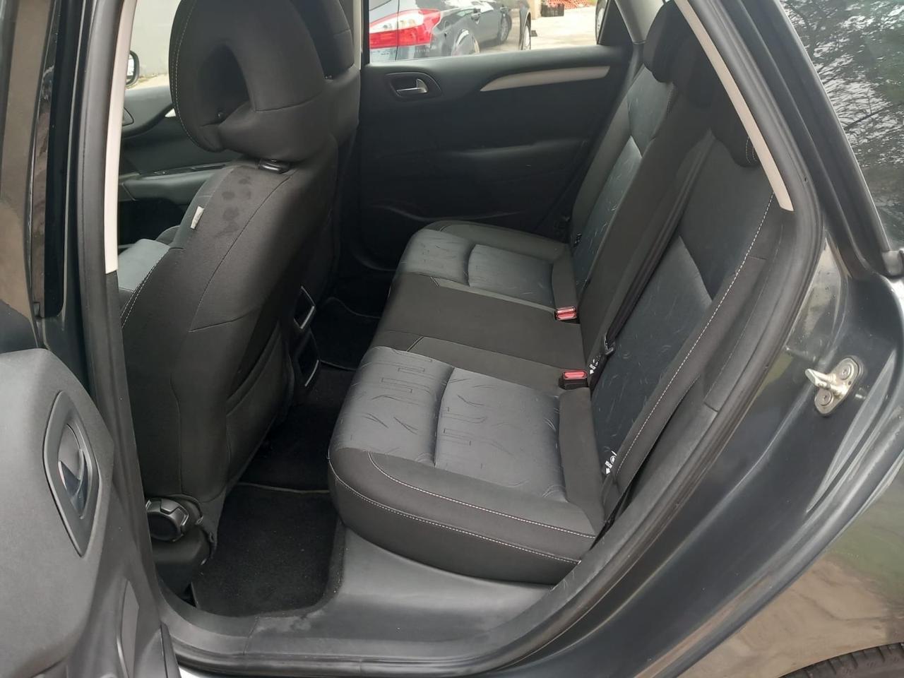 Citroen C4 1.6 VTi 120 Exclusive