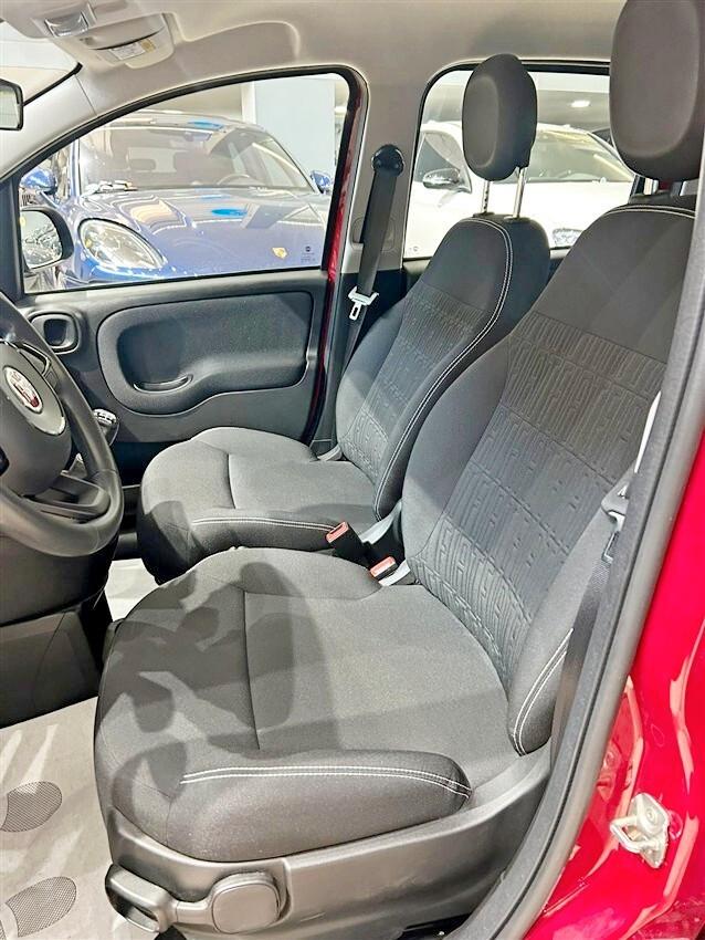 Fiat Panda 1.0 FireFly S&S Hybrid Pandina