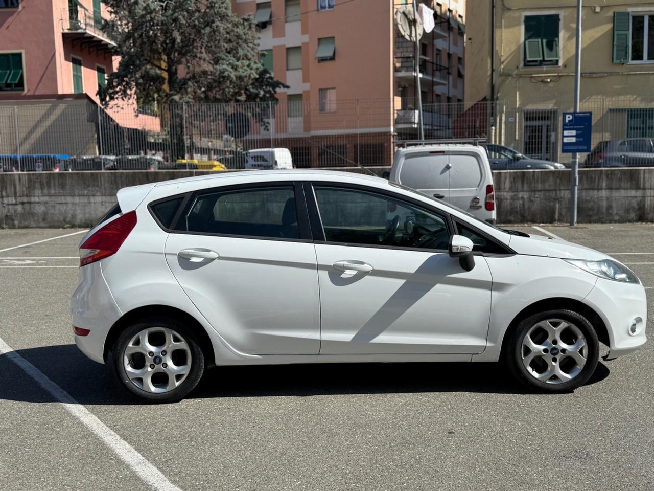 Ford Fiesta Fiesta+ 1.2 60CV 5 porte