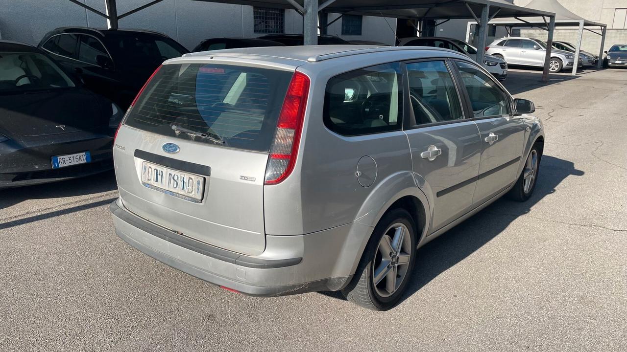 Ford Focus C-Max 1.6 TDCi (90CV) S.W.