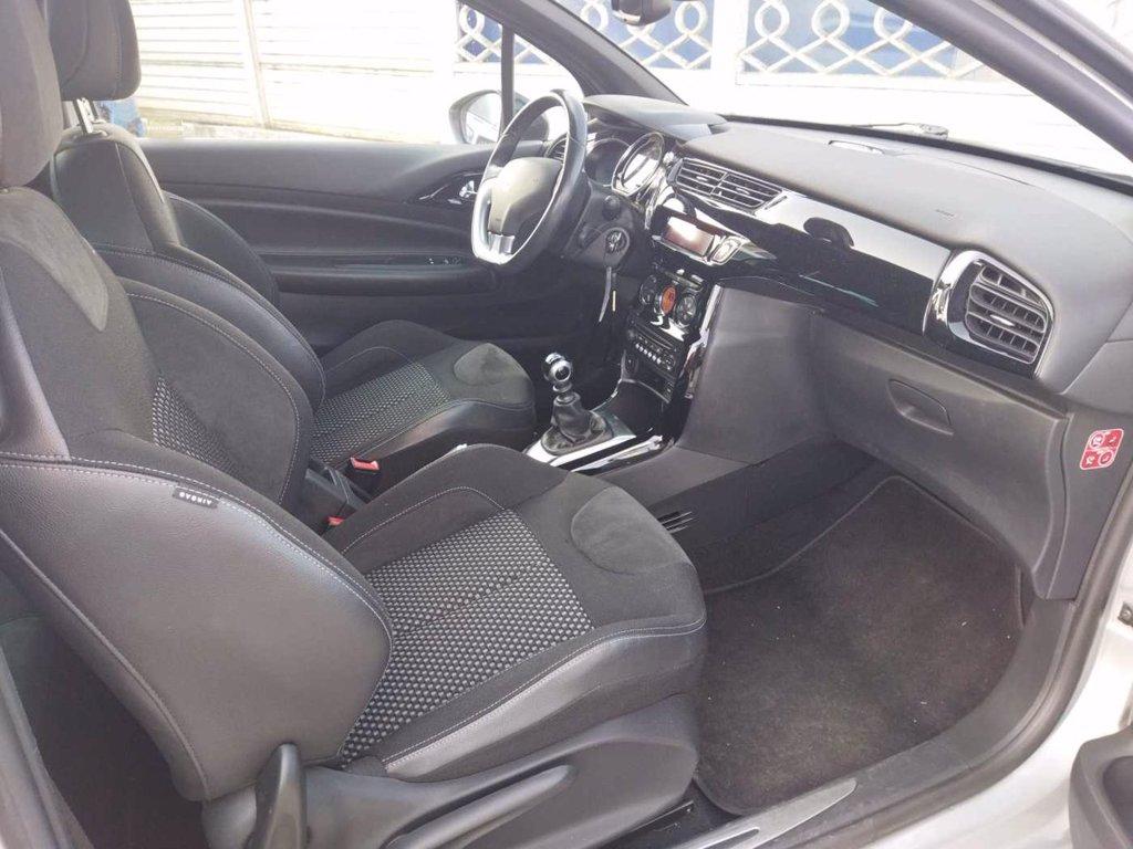 DS DS 3 1.6 e-HDi 110 airdream Sport Chic del 2012