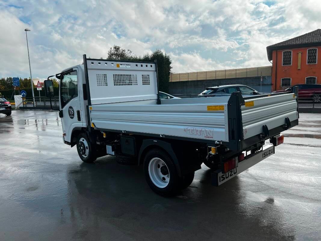 Isuzu M 21 TT Passo E ribaltabile trilaterale