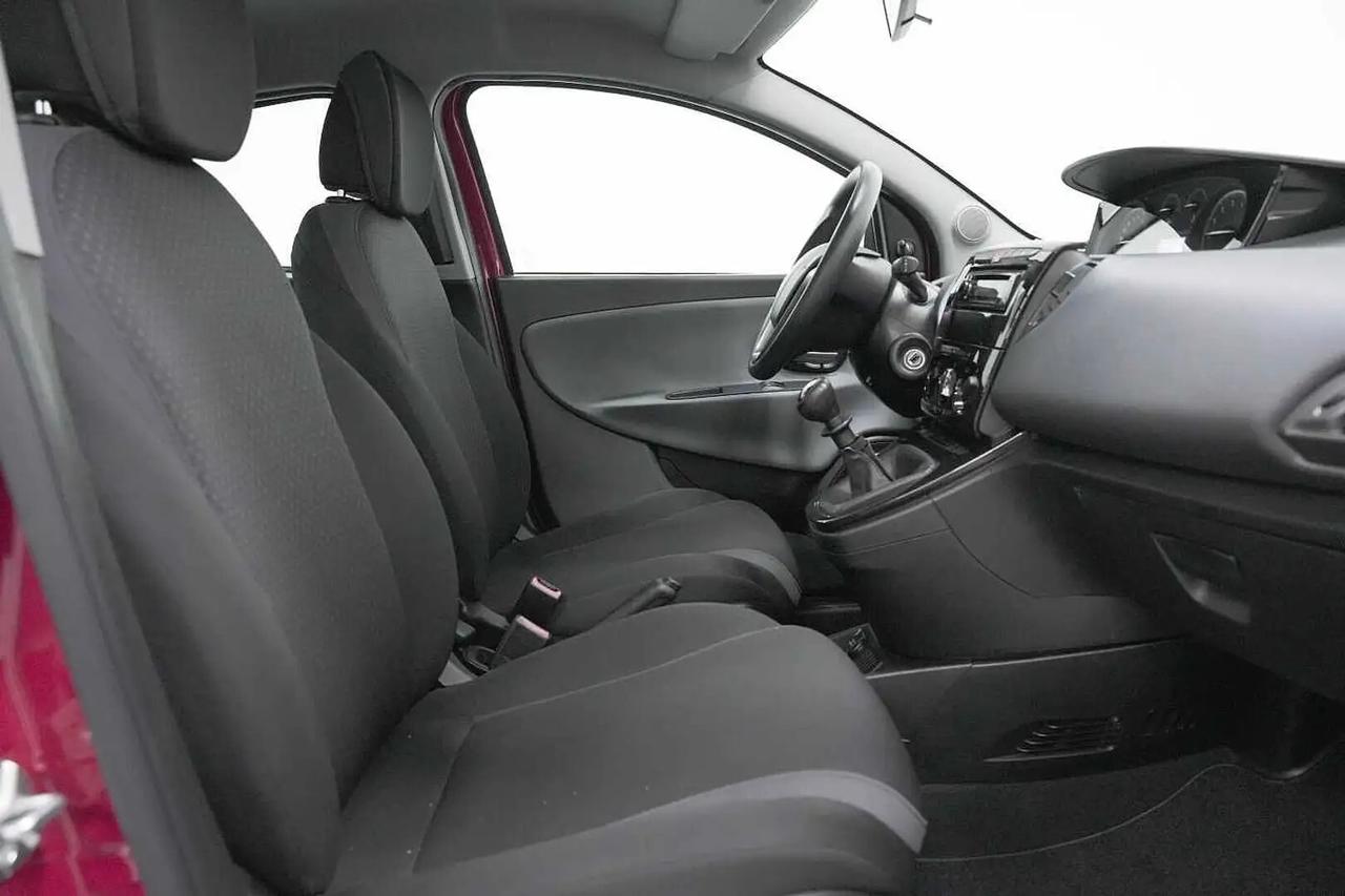 Lancia Ypsilon 1.2 Gold 69CV MY16