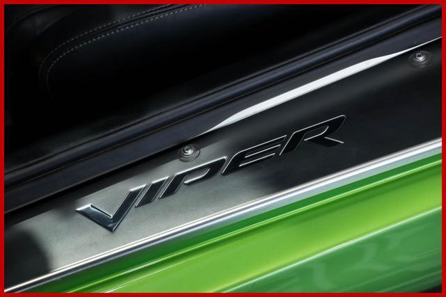 DODGE Viper 8.4 SRT-10 - GTS - COUPE'