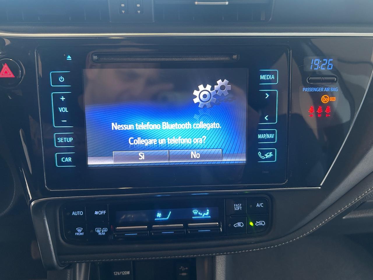 Toyota Auris 1.6 D-4D 82 kw 2015 EURO6B