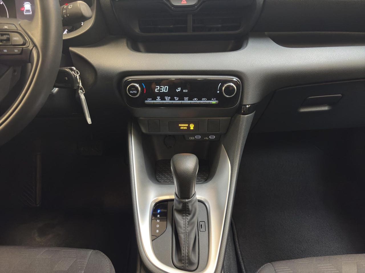 Toyota Yaris 1.5h Active