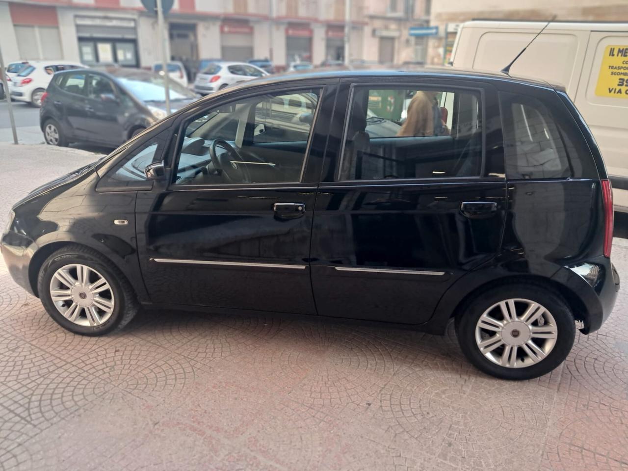 Fiat Idea 1.3 Multijet 16V 90 CV BlackEnergy-Euro3690