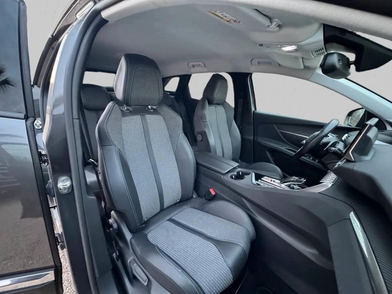 Peugeot 3008 BlueHDi 130 S&S EAT8 Allure Pack 10/2022