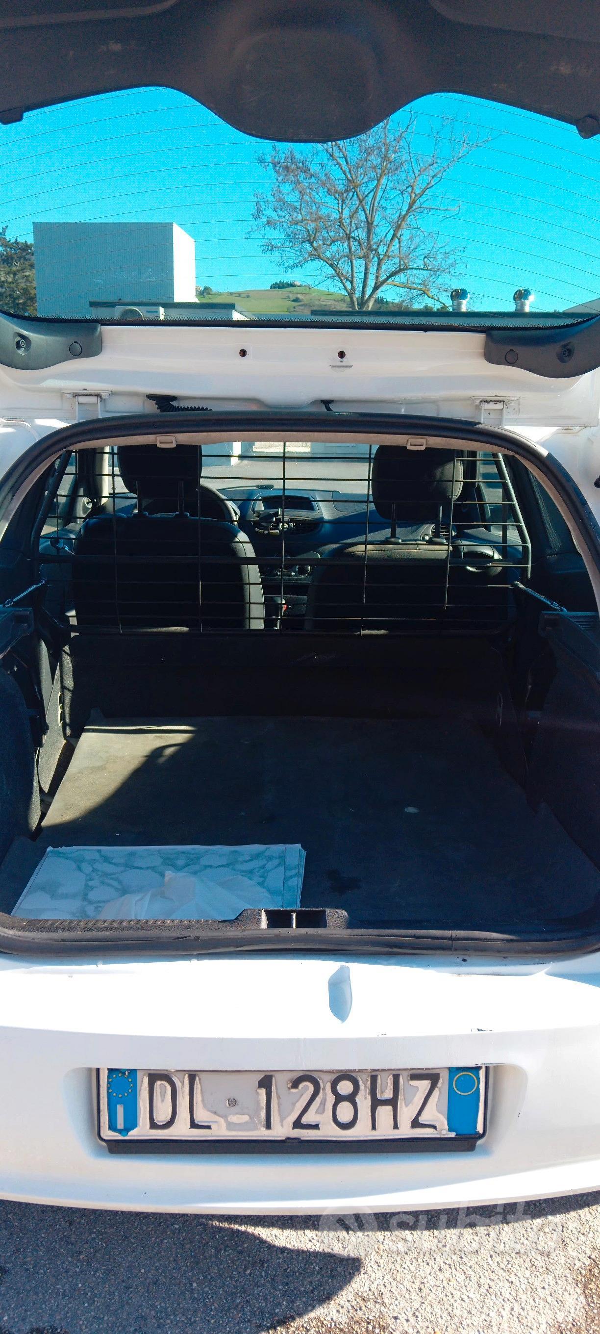 renault clio van cc1.5 dci 2007