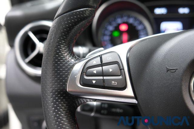 MERCEDES-BENZ GLA 220 D AUTOMATIC 4MATIC PREMIUM AMG TETTO PANORAMA